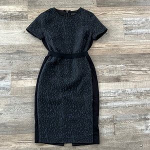 BCBGMaxAzria Cap Sleeve Floral Patterned Midi Dress